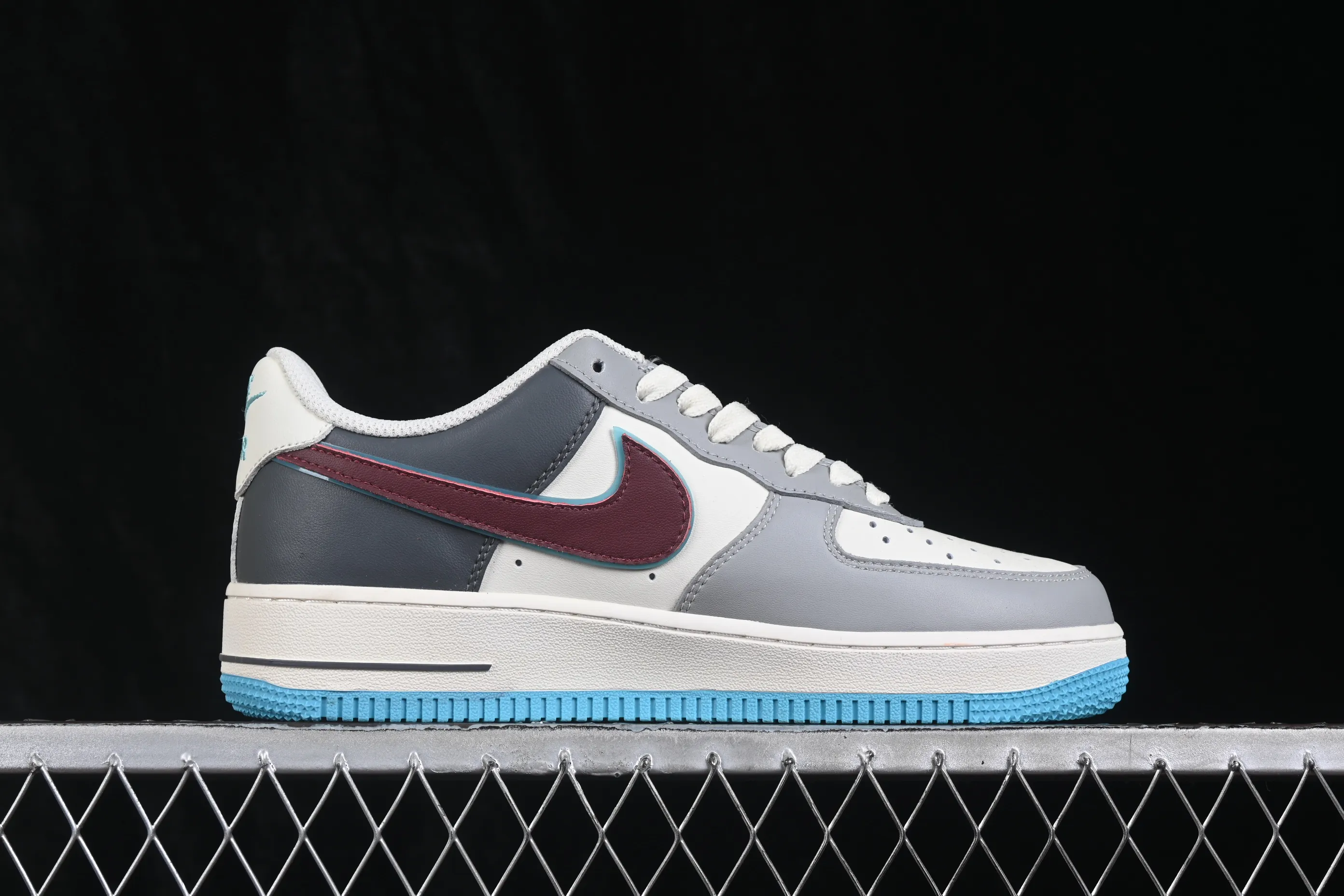 All categories Nk Air Force 1 Air Force series Nk Air Force 1 Low Air Force low-top Nike Air Force 1'07 Low "Ice Island Prelude" Hand-painted graffiti Ice Island Prelude Air Force One low-top casual sneakers LJ8822-616